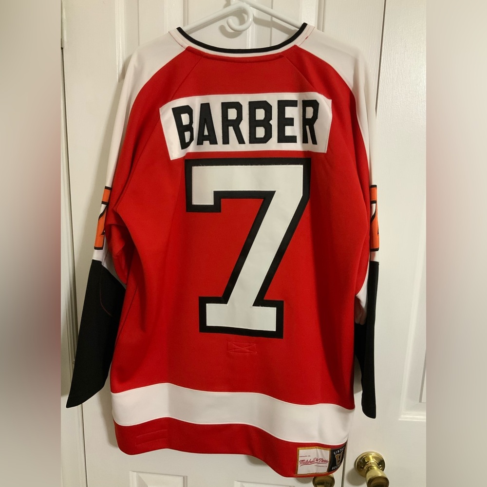 Mitchell And Ness Authentic Philadelphia Flyers 1974-75 Bill Barber Jersey, - Picture 2 of 8